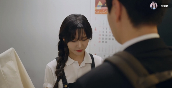 阿西美女室友竟然